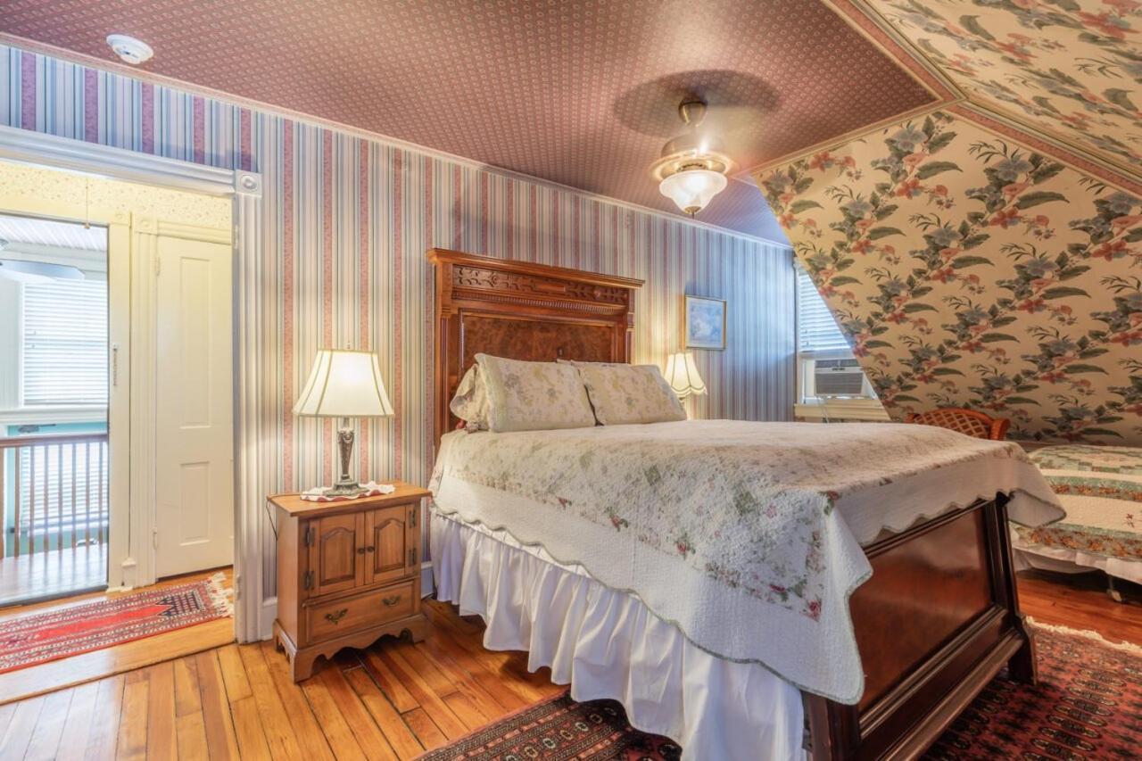 Captain Mey'S Inn Кейп-Мэй Экстерьер фото